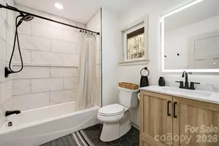 1065 Oak Rdg Ln, Mars Hill, NC 28754 - Photo 26