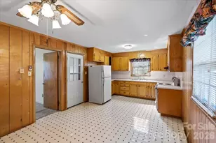 411 Brentwood Cir, Kannapolis, NC 28081 - Photo 8