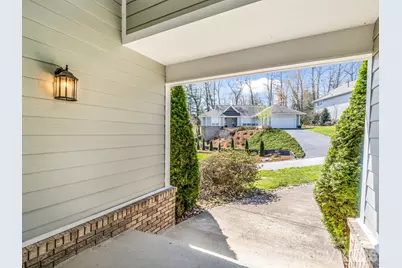 111 Broadmoor Drive, Flat Rock, NC 28731 - Photo 18