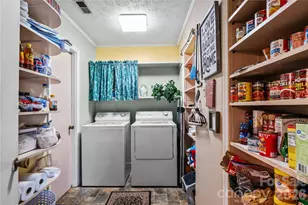 308 Taubrook Pl NW, Lenoir, NC 28645 - Photo 10