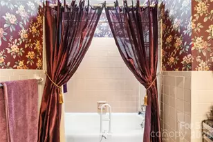 308 Taubrook Pl NW, Lenoir, NC 28645 - Photo 16