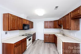 4248 Woodglen Ln, Charlotte, NC 28226 - Photo 24