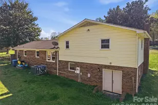 343 Brawley Rd, Cleveland, NC 27013 - Photo 32