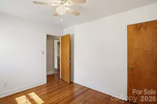 4325 Knollcrest Dr, Charlotte, NC 28208 - Photo 16