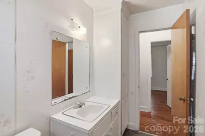 4325 Knollcrest Drive, Charlotte, NC 28208 - Photo 20