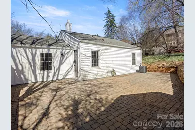 9 S Woodward Avenue, Asheville, NC 28804 - Photo 16