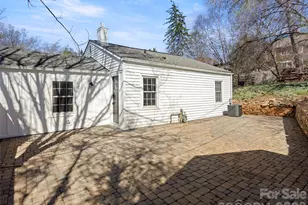 9 S Woodward Ave, Asheville, NC 28804 - Photo 16