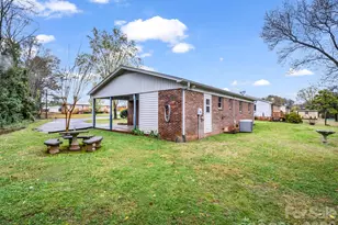 227 Thermal Dr, Forest City, NC 28043 - Photo 8