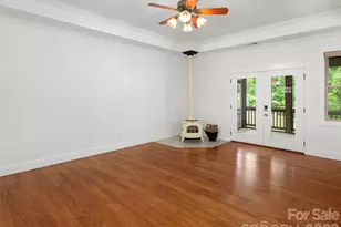 100 Klein St, Asheville, NC 28805 - Photo 6