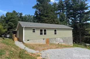 509 Bonner St, Hendersonville, NC 28739 - Photo 2