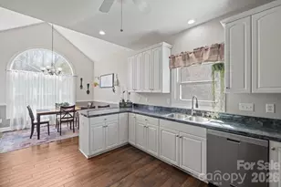 408 Mooreland Dr NE, Conover, NC 28613 - Photo 22