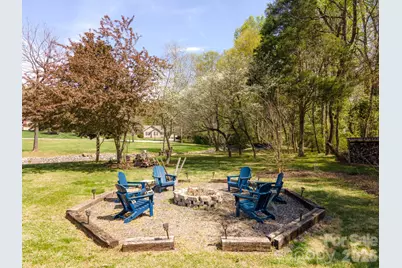 408 Mooreland Drive NE, Conover, NC 28613 - Photo 10