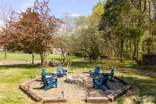 408 Mooreland Dr NE, Conover, NC 28613 - Photo 10