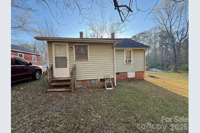 624 Blue Street, Troy, NC 27371 - Photo 8