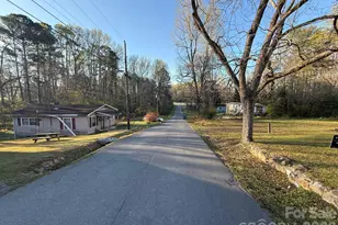 624 Blue St, Troy, NC 27371 - Photo 10