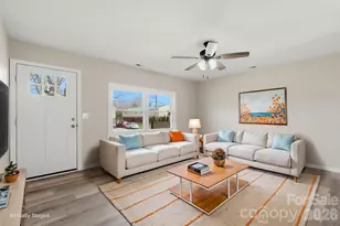 1409 Conway Dr, Granite Falls, NC 28630 - Photo 4