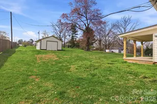 1409 Conway Dr, Granite Falls, NC 28630 - Photo 24