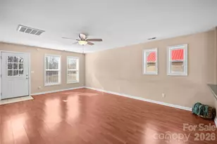 608 1/2 W Concord St, Morganton, NC 28655 - Photo 8