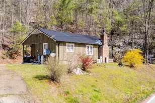 2202 Nc 226A Hwy, Marion, NC 28752 - Photo 16