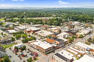 3354 Clay Apartments Ct, Lenoir, NC 28645 - Photo 36