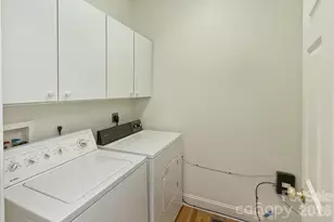 75 Eastmoor Dr, Asheville, NC 28805 - Photo 18