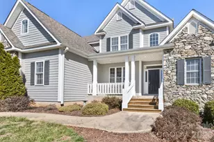 75 Eastmoor Dr, Asheville, NC 28805 - Photo 4