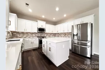 10031 Glenburn Lane, Charlotte, NC 28278 - Photo 16