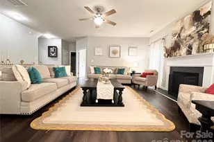 10031 Glenburn Ln, Charlotte, NC 28278 - Photo 6