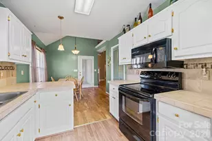 1624 Ashridge Rd, Rock Hill, SC 29730 - Photo 12