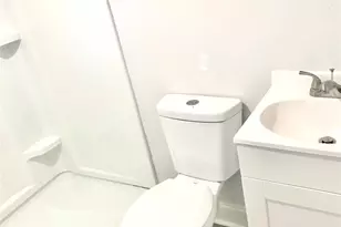 1012 4th St, Statesville, NC 28677 - Photo 8