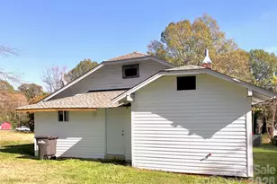 1012 4th St, Statesville, NC 28677 - Photo 12