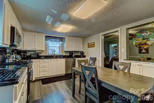 328 S Pink St, Cherryville, NC 28021 - Photo 8