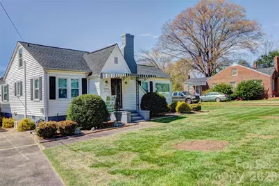 328 S Pink Street, Cherryville, NC 28021 - Photo 2