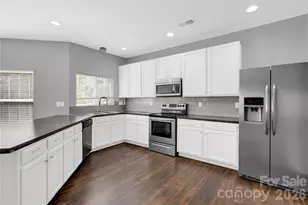 9812 Rocky Ford Club Rd, Charlotte, NC 28269 - Photo 14