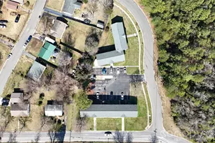 2607 Cedarhurst Dr, Charlotte, NC 28269 - Photo 16