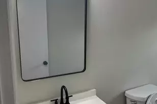 2607 Cedarhurst Dr, Charlotte, NC 28269 - Photo 12