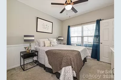 14242 Tamarack Drive, Charlotte, NC 28278 - Photo 12