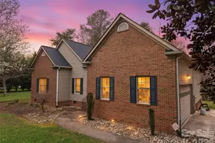 7594 Church Rd, Taylorsville, NC 28681 - Photo 10