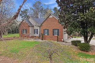 7594 Church Rd, Taylorsville, NC 28681 - Photo 4