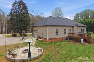 7594 Church Rd, Taylorsville, NC 28681 - Photo 16