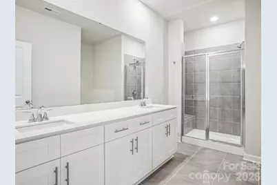 2067 Sunflower Circle, Newton, NC 28658 - Photo 12