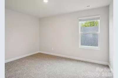 2067 Sunflower Circle, Newton, NC 28658 - Photo 18