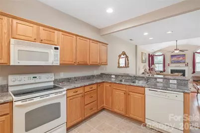 93 Outlook Circle, Swannanoa, NC 28778 - Photo 10