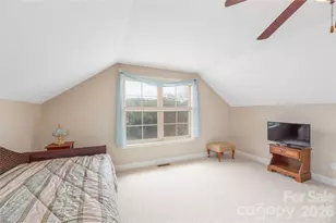 93 Outlook Cir, Swannanoa, NC 28778 - Photo 18