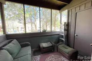 7236 Winery Ln, Charlotte, NC 28227 - Photo 14