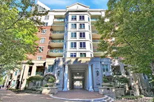 300 W 5th Street W, Charlotte, NC 28202 - Photo 34