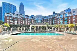 300 W 5th Street W, Charlotte, NC 28202 - Photo 36