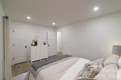 908 Woodside Drive, Kings Mountain, NC 28086 - Photo 14