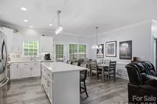 2235 Picnic Dr, Newton, NC 28658 - Photo 10