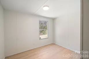 5580 Sugar Hill Rd, Marion, NC 28752 - Photo 14